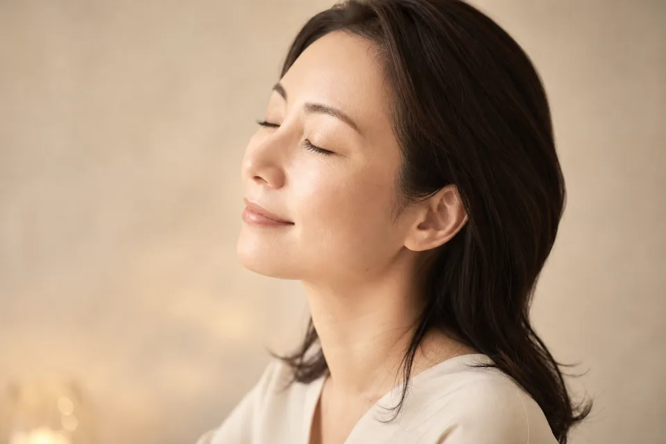 Amouretteに訪れるお客様のイメージ（AI生成の暫定素材）